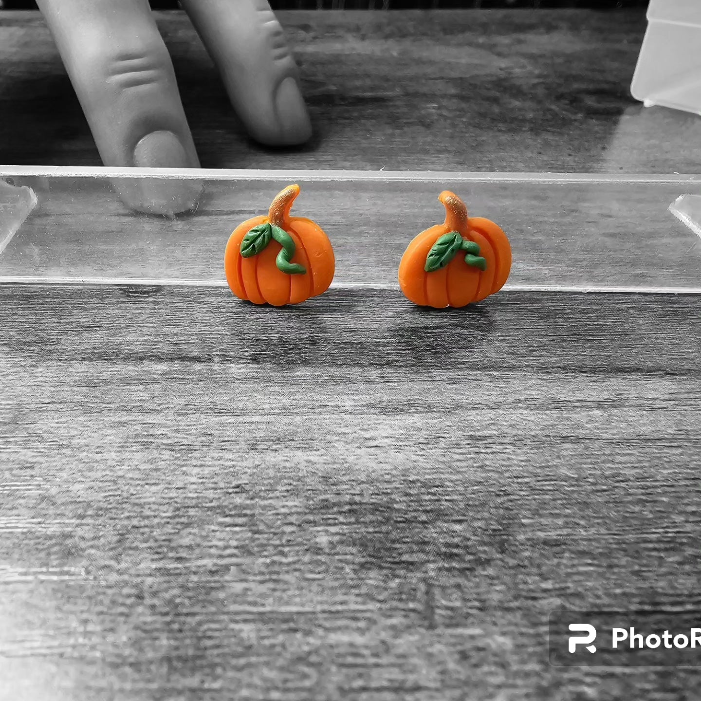 Small clay pumpkin studs