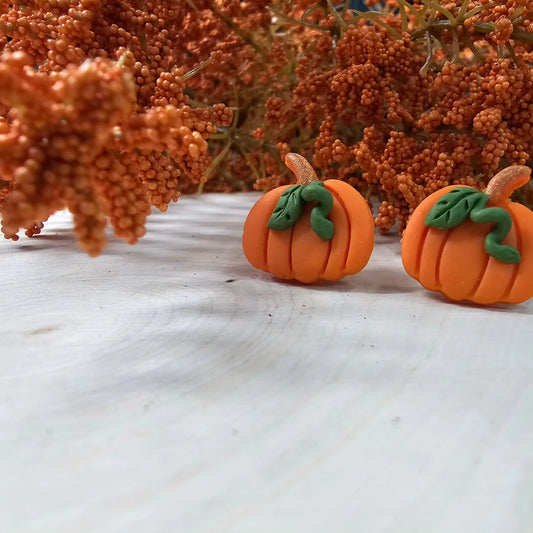 Small clay pumpkin studs